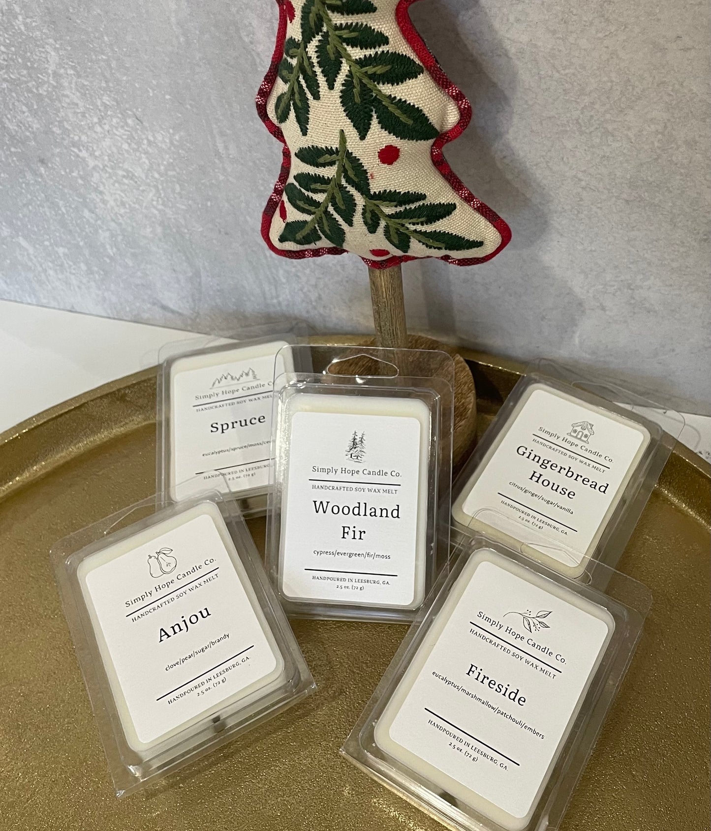 Handmade Scented Soy Wax Melts Gingerbread House Hand poured Small Batch All-Natural Gift Christmas Holiday Winter